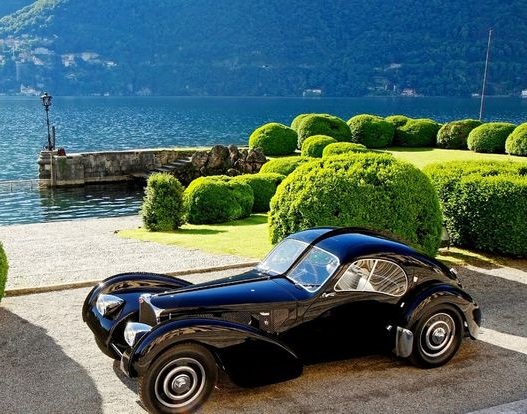 Lake Como Luxury Car